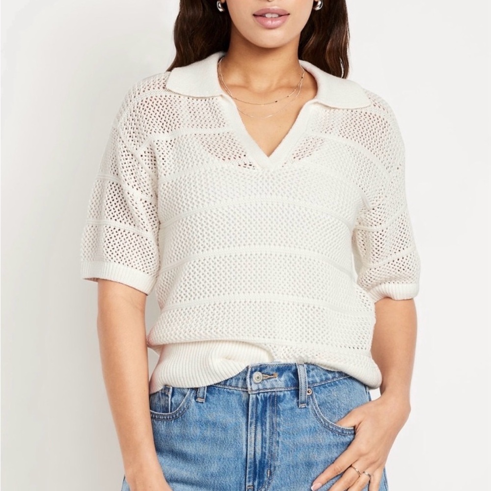 Old Navy Cream Women's Sweater